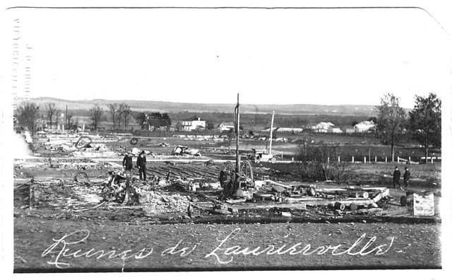 Grand feu de Laurierville..ruines du moulin à scie Lanouette en 1922