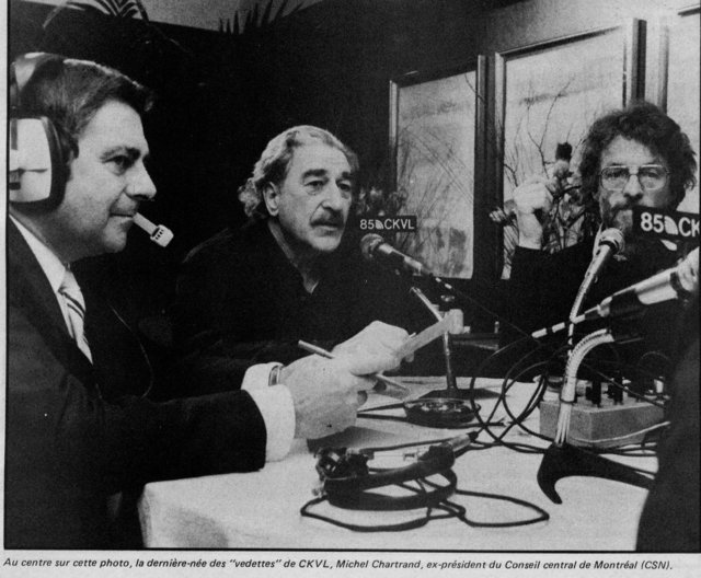 Michel Chartrand et Raymond Bernard à gauche de la photo.