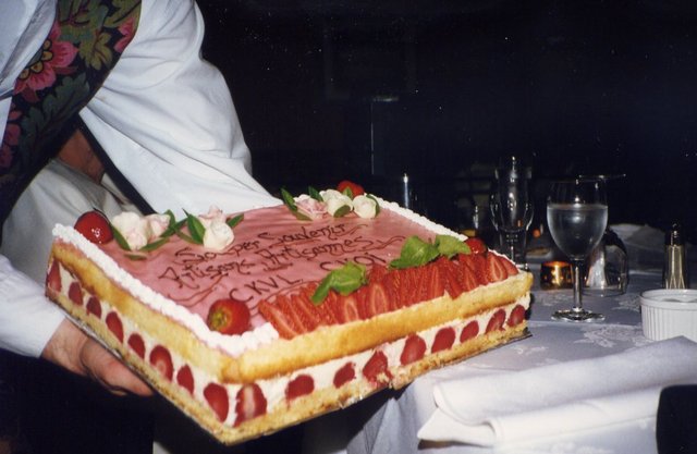 10 ième anniveraire 30 mai 97........Gâteau 10ième anniversaire Club 35
